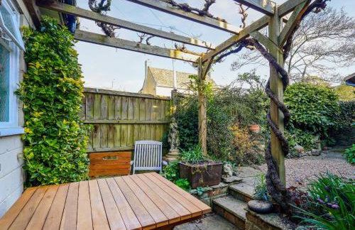 September Cottage - Photo 17