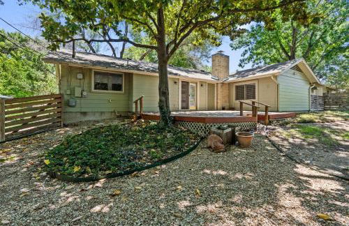 Cozy 5BR Home Sleeps 12 Near Downtown Austin and Tesla - Foto 42