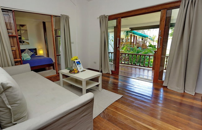 Joy Beach Villas - Photo 65