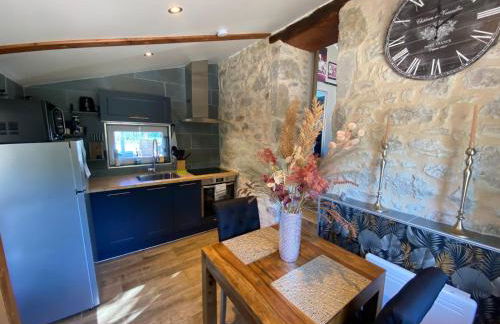 Nid du merle avec sauna et jacuzzi privatif - Foto 10