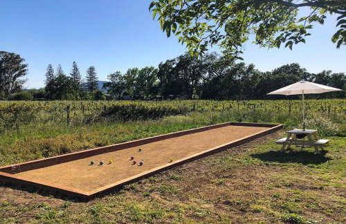Bird and Barrel Vineyard Farmhouse - Foto 1