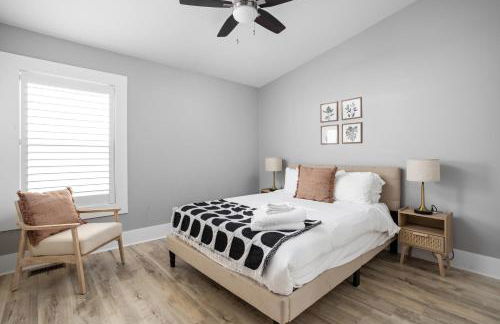 Chic Downtown Retreat Breweries, Murals & Music - Foto 4