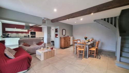 Gîte spacieux avec jardin et terrasse à Saint-Galmier - FR-1-496-300 - Foto 5