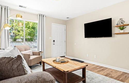 Spacious 1BR Flat, Workspace, King Bed - Foto 17