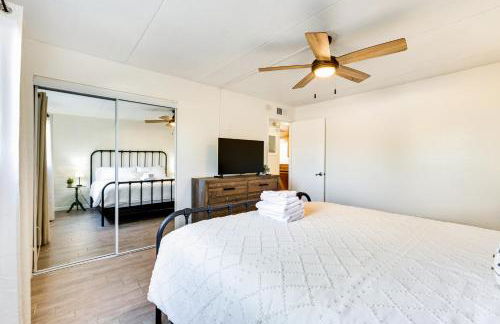 Pool Access! Family Retreat in Old Litchfield Park - Foto 13