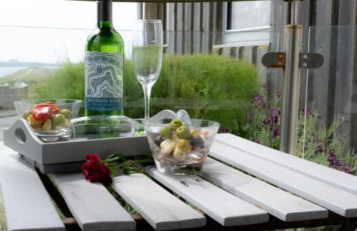 Seaview, Luxury apartment, 2 min walk to Porth Beach - Foto 36