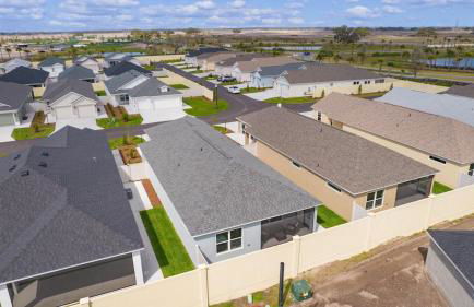 Cozy Family Stay- Queen-Double-Twins Bed- Full Kitchen-Netflix-Golf Cart-WiFi - Photo 8