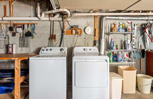 Waterfront on Swan Pond with Kayaks - Photo 27