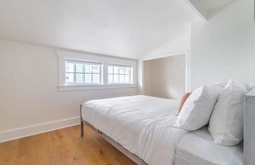 Quintessential Queen Anne charmer w 7Beds4Baths - Foto 17