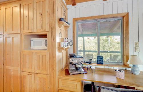 Scenic Kernville Getaway with Deck and Mountain Views! - Foto 12