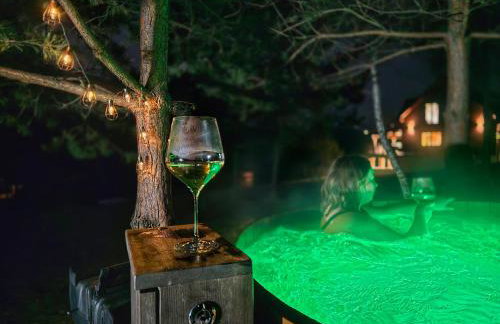 Forest Zen Małastów dom z prywatną balią z widokami na las - Foto 2