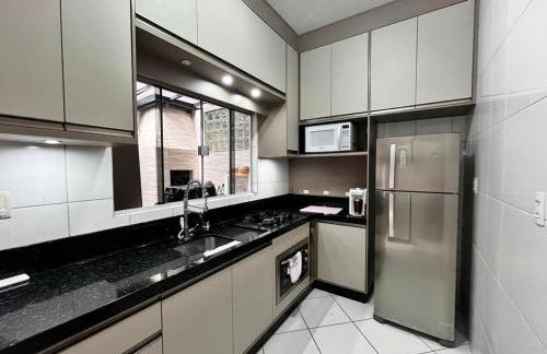 Casa ampla e confortável em Balneário Camboriú - Foto 31