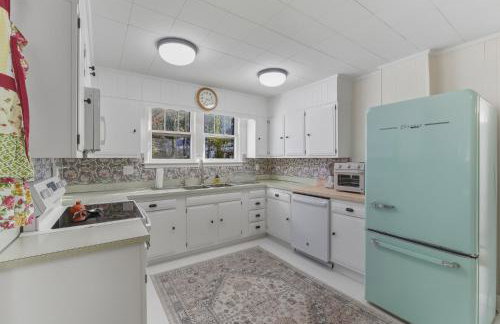 The Ginkgo Home on 5th, Downtown Hinton - Foto 12