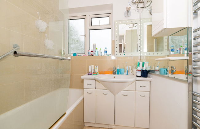 Forest View Bright Apartment - Foto 13