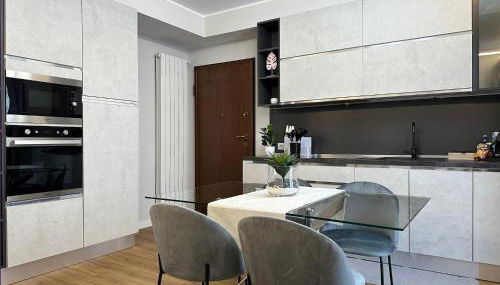 The Captain's Apartments Marina - next to Verbella - Leonardo Academy, MXP - Foto 4, stove, pet friendly, minibar