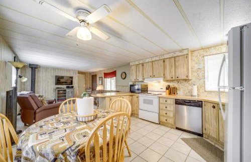 Near Hiking Trails Tranquil Cabin in Munds Park! - Foto 9