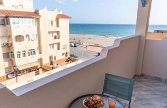 TrendyHomes Retamar - Vistas al mar, playa a 1 min, golf - Foto 2
