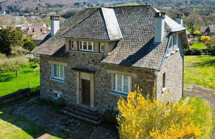 La maison Hortensias Vic-Sur-Cère - 6pers - Foto 2
