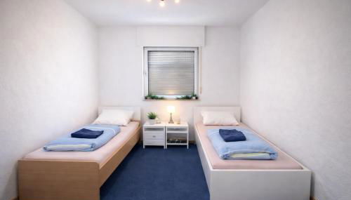 Land Lord Apartments 3-4 Sleeping Rooms near Frankfurt am Main - Foto 2