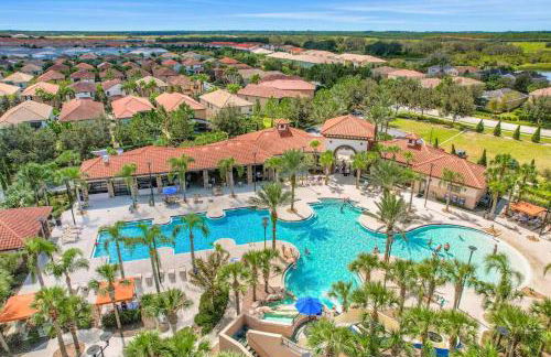 Heated Pool Lazy River Game Room 12 MI to Disney - Foto 66