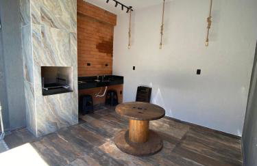 Casa aconchegante com piscina - Foto 14