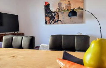 Chic Townhome Haven rooted Downtown - Foto 23