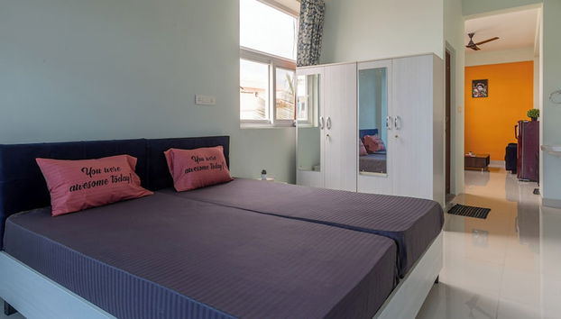 Wandr. Sarin - Foto 3, Habitación