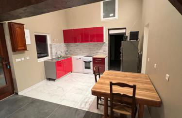 Venez respirer l'air de la Campagne a 70 km de de l'Océan, Villers sur Mers , Deauville ..... Maison de 100 m² ,sur une parcelle de 2000 m² 3 chambres toutes refaites , 2 salles d'eau , 2 toilettes , cuisine équipées . tous refait a neuf - Foto 13