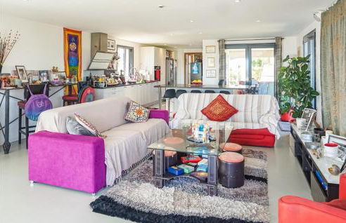 3 Bedroom Awesome Home In Calenzana - Foto 3