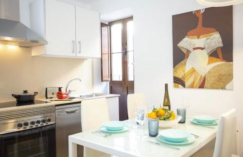 SingularStays Valencia Center - Photo 66