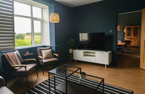 Luxury 4-Bedroom 2 Bathroom Private Vila - Foto 2