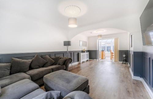 Modern 3 bed House - Photo 14