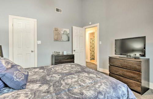 Near Mt Airy Casino Mount Pocono Condo with Balcony - Foto 16