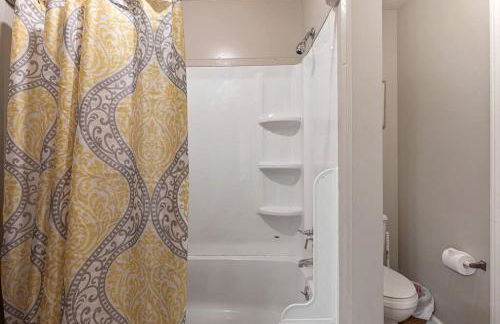 Peaceful Historic Villa with Hot Tub & Pool near Downtown Nashville, Tennessee - Photo 19