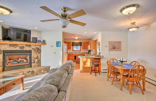 Cozy Riverfront Home with Fire Pit in Houghton Lake! - Foto 5