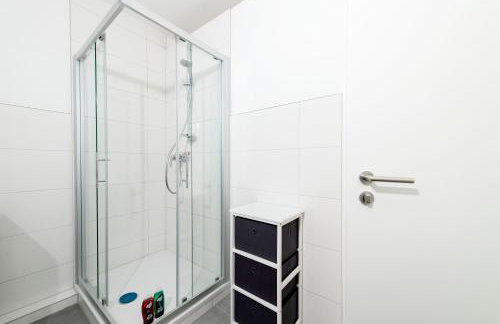 Stay and Work Apartment - 6 single beds - Foto 11