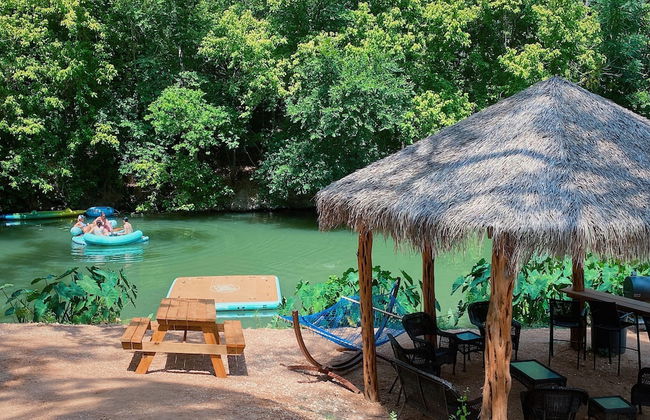 Son's Rio Cibolo - Glamping Cabin F - Foto 67