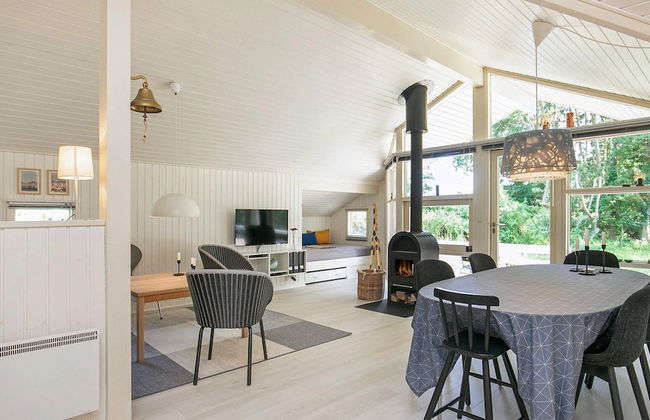 8 Person Holiday Home in Martofte - Foto 4