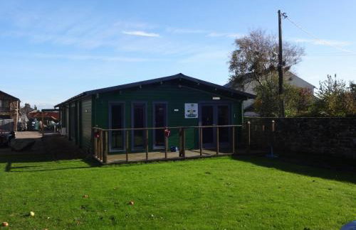 Ryans Retreat, Bowness on Solway perfect for a break when walking Hadrians Wall with a hot tub - Foto 10