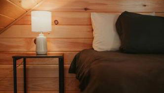 Mountainscape: Peaceful & Skiing - Photo 5