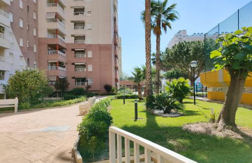 Global Properties, Practico apartamento con piscina en Residencial Brezo Canet - Foto 39