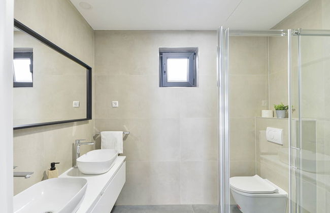 Holiday Home With Private Pool and spa - Foto 12