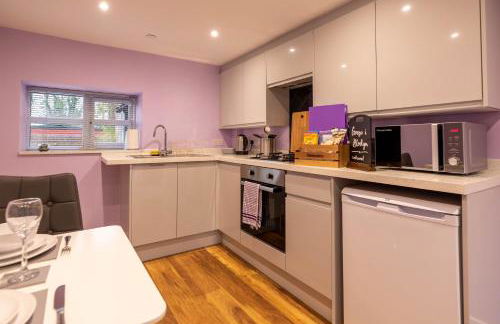 Caer Fedwen Barns Blodyn Cottage Cosy Self Catering with Private Hot Tub - Foto 5