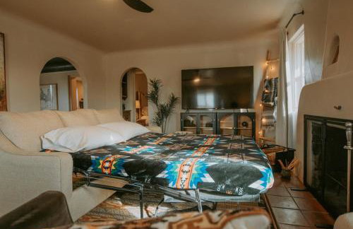 Grandma's Old Town Adobe House! Private Hot Tub-Close to Old Town-Pet Friendly-No Pet Fee! - Foto 18