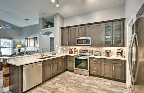 Luxury Retreat with 2 Master Suites Pool & Hot Tub BBQ Pool Table 2 Miles Disney - Foto 61