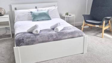 Hyland Apartment by CityNest - Foto 2