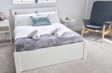 Hyland Apartment by CityNest - Foto 2