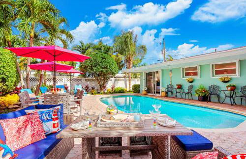 Chic 4BR Htd Pool, 5 min to beach, PAC-MAN, Games - Foto 9