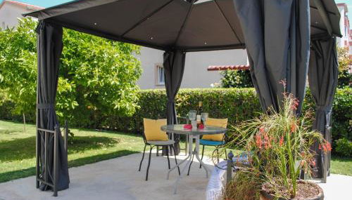 Cozy apartment with garden - Photo 4