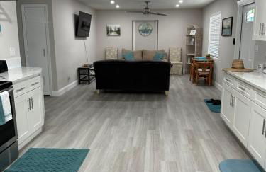 Newly remodeled, Cozy Cottage in North Palm Beach - Foto 8